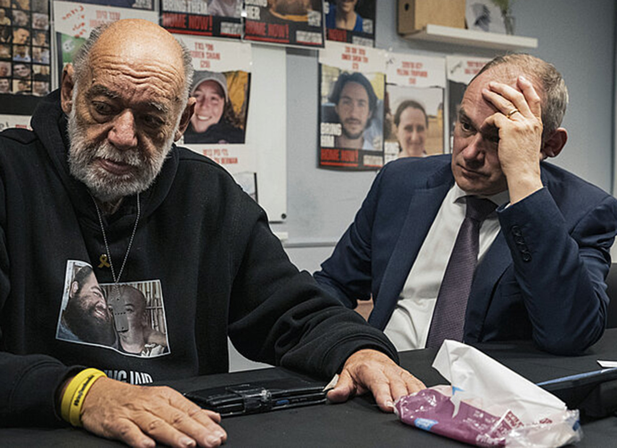 Ed Davey meets Itzik Horn, whose sons Eitan and Yair were taken hostage by Hamas on 7 October.