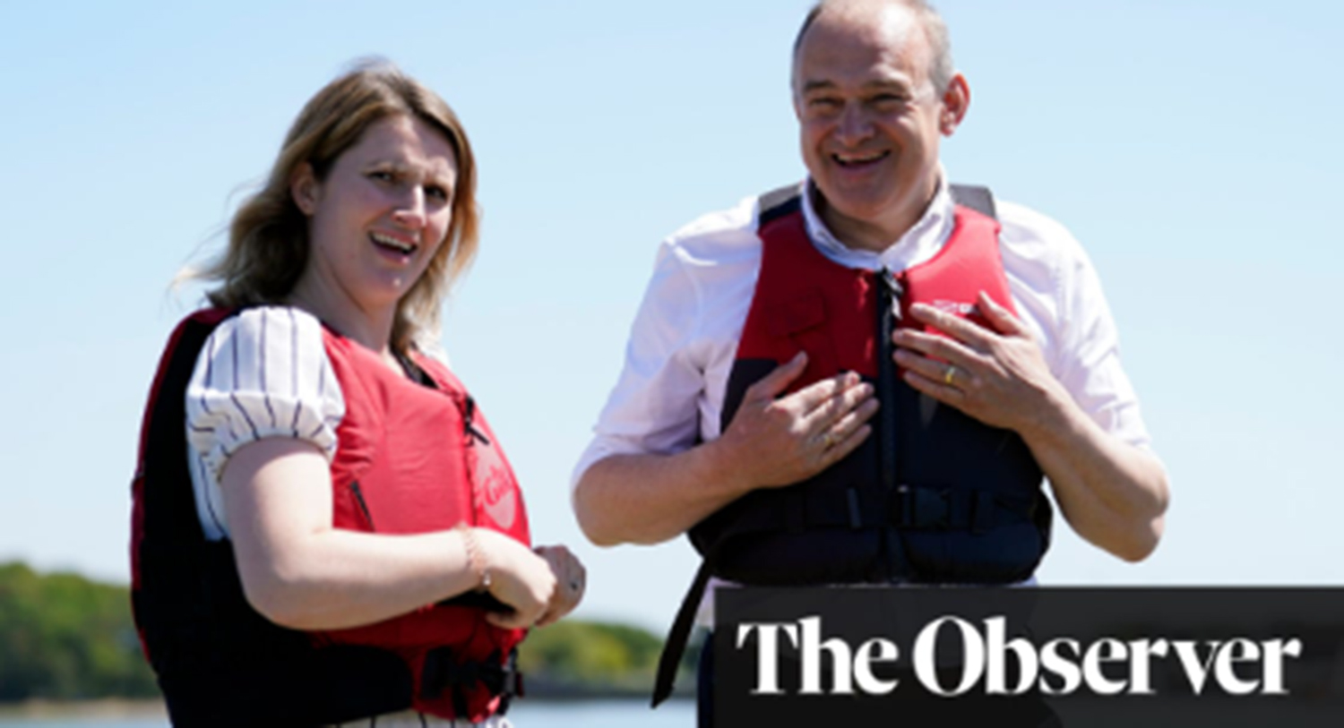 Lib Dems target ‘blue wall’ with blitz of 2m leaflets in Tory heartlands