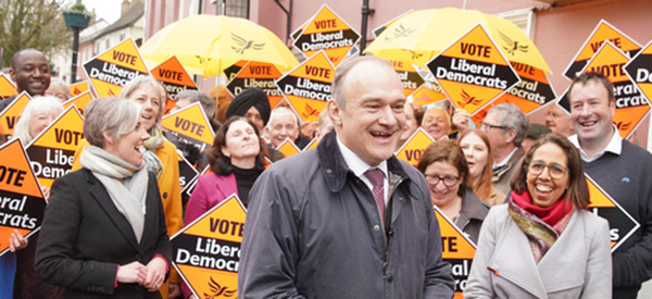Ed Davey MP, Daisy Cooper MP, Munira Wilson MP and Lib Dem campaigners.